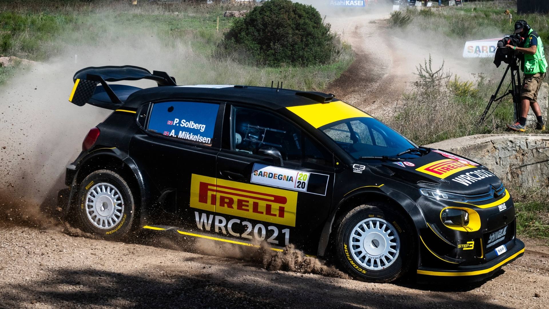 WRC: Rally d' Italia - Sardegna [8-10 Octubre] - Página 7 111020_Petter_SS16
